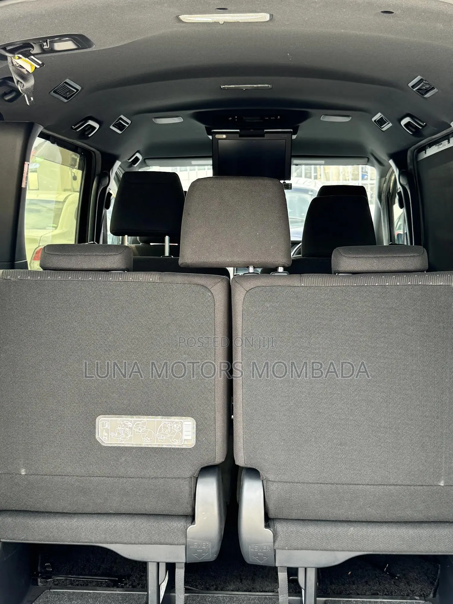 Toyota Noah 2018 Purple