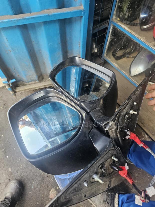 Prado 150 12 Pin Side Mirrors - thumbnail 2