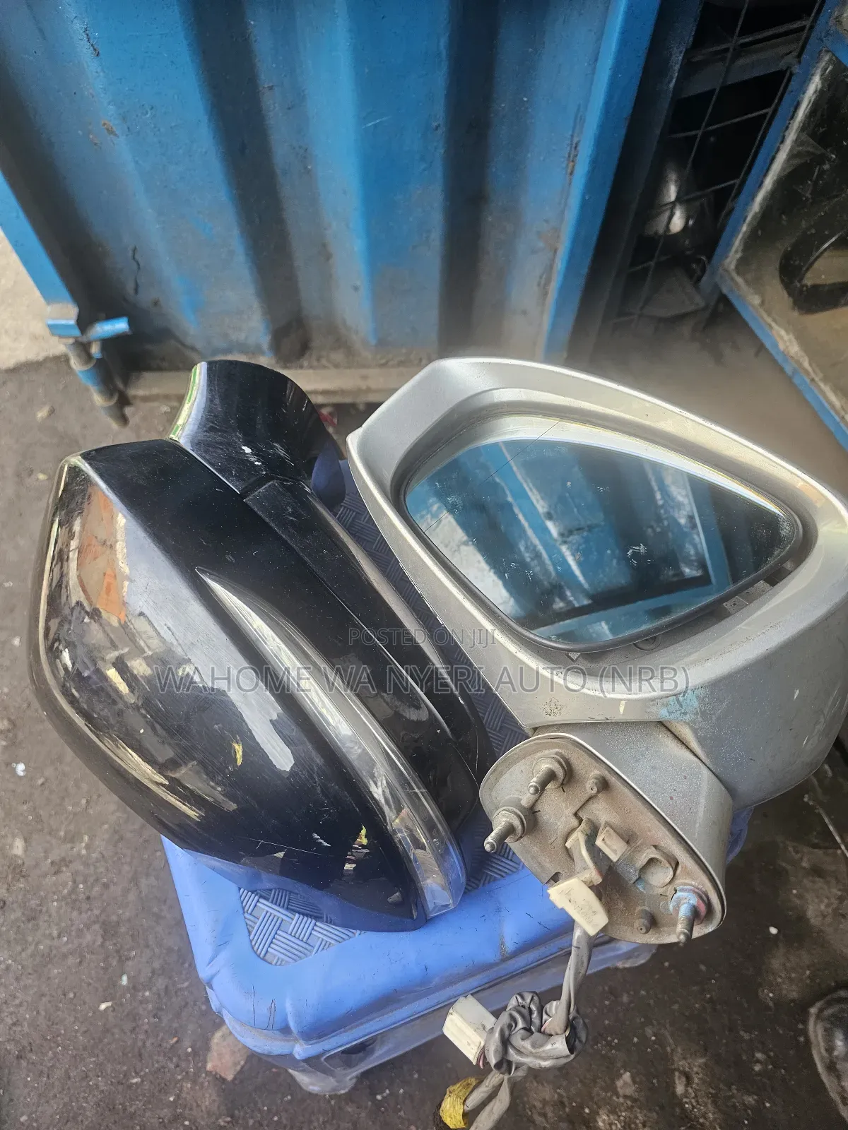 Crown Athlete Side Mirrors
