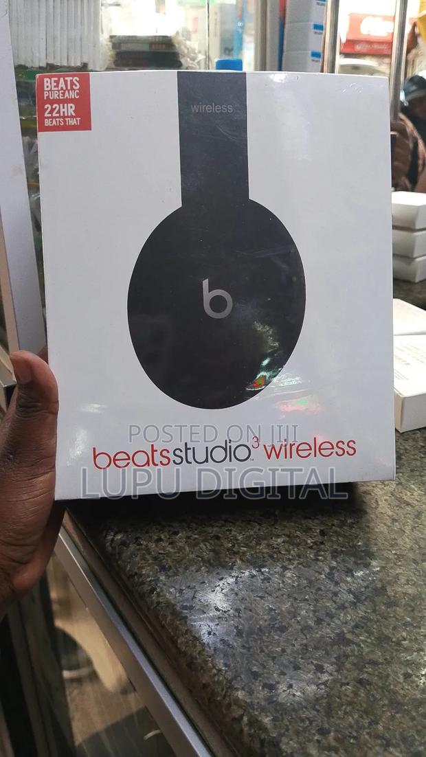 Wireless Beats Studio ( Black ,Black Red ) - main view