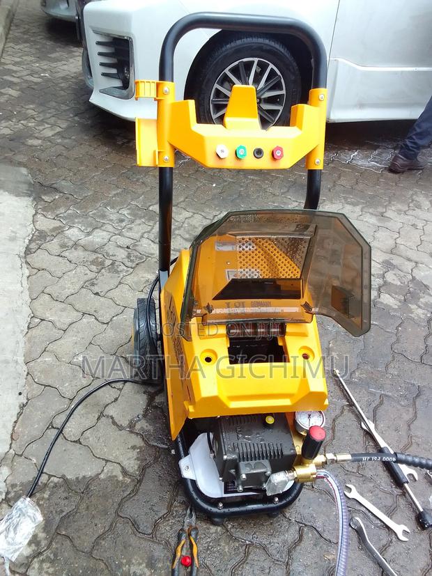 3500psi Industrial Pressure Washer - thumbnail 2