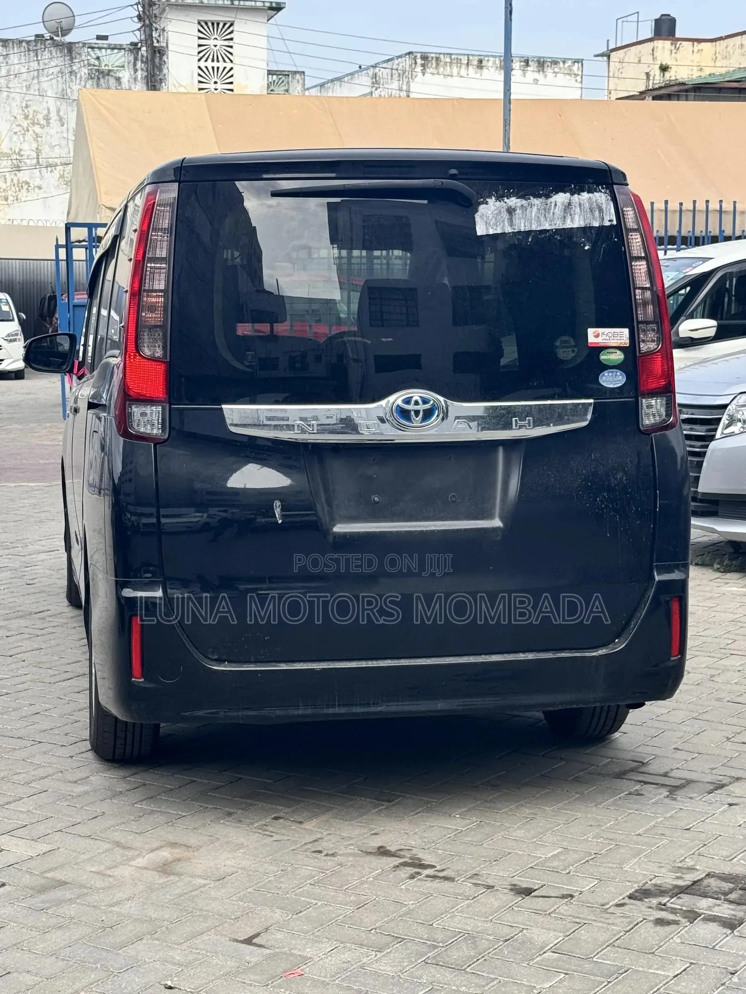 Toyota Noah 2017 Black