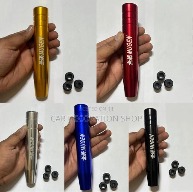 Colored 13cm Metallic Screw Type Gear Knobs