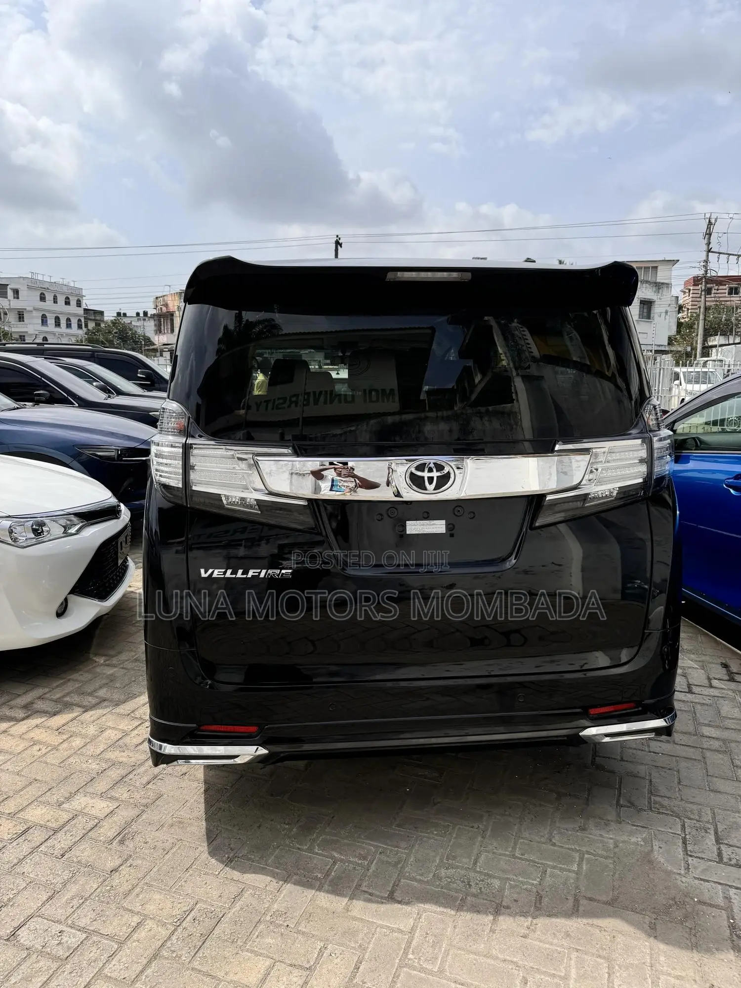 Toyota Vellfire 2018 Black