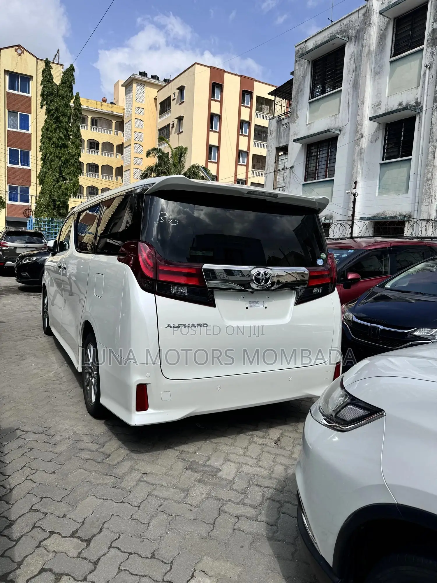 Toyota Alphard 2018 White