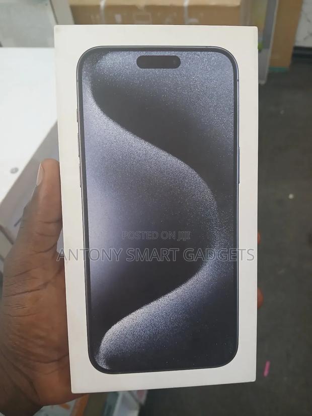 New Apple iPhone 15 Pro Max 512 GB Blue - thumbnail 3