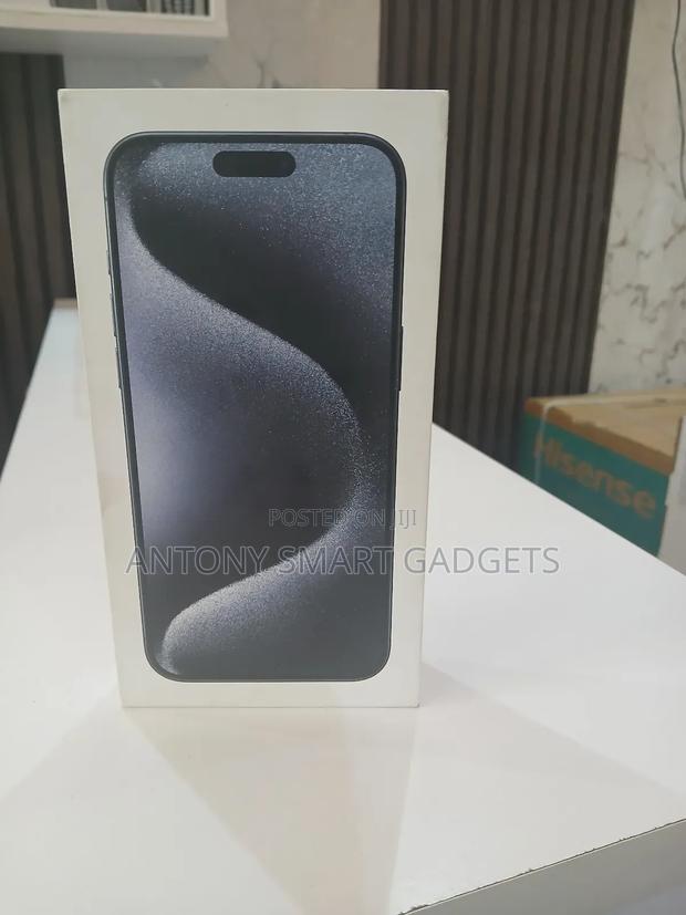 New Apple iPhone 15 Pro Max 512 GB Blue - thumbnail 4