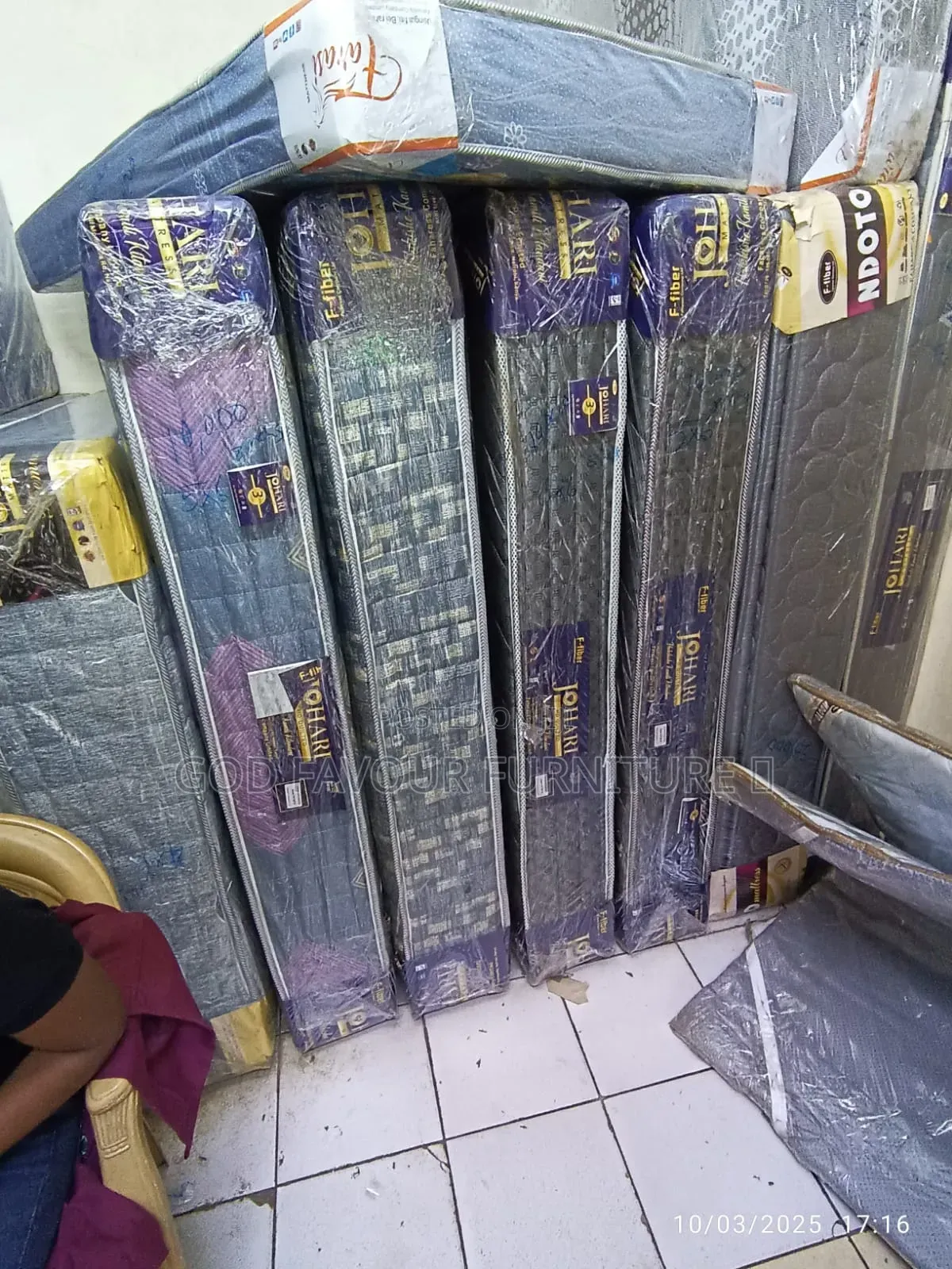 High Quality Fibre Matress 4 by 6 Jk9ew