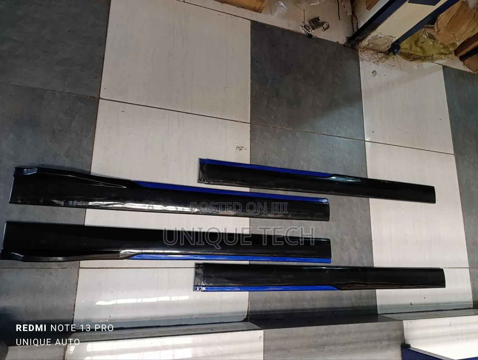 Sporty Black Blue Side Skirts – Easy to Install