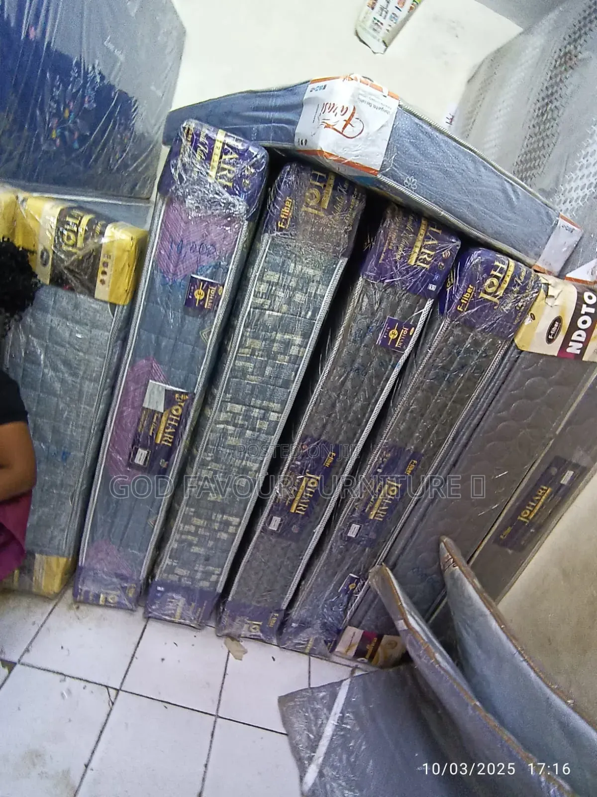 Johari Quality Fibre Matress 5 by 6 Rd3qz