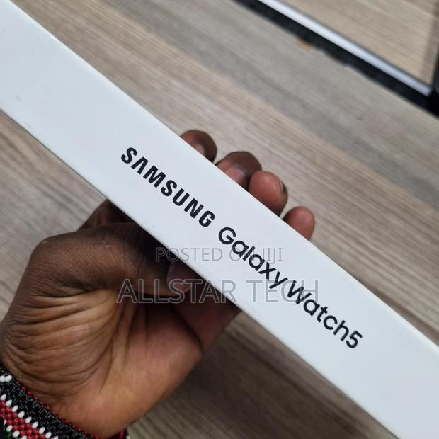 Samsung Galaxy Watch 5 44mm - thumbnail 2