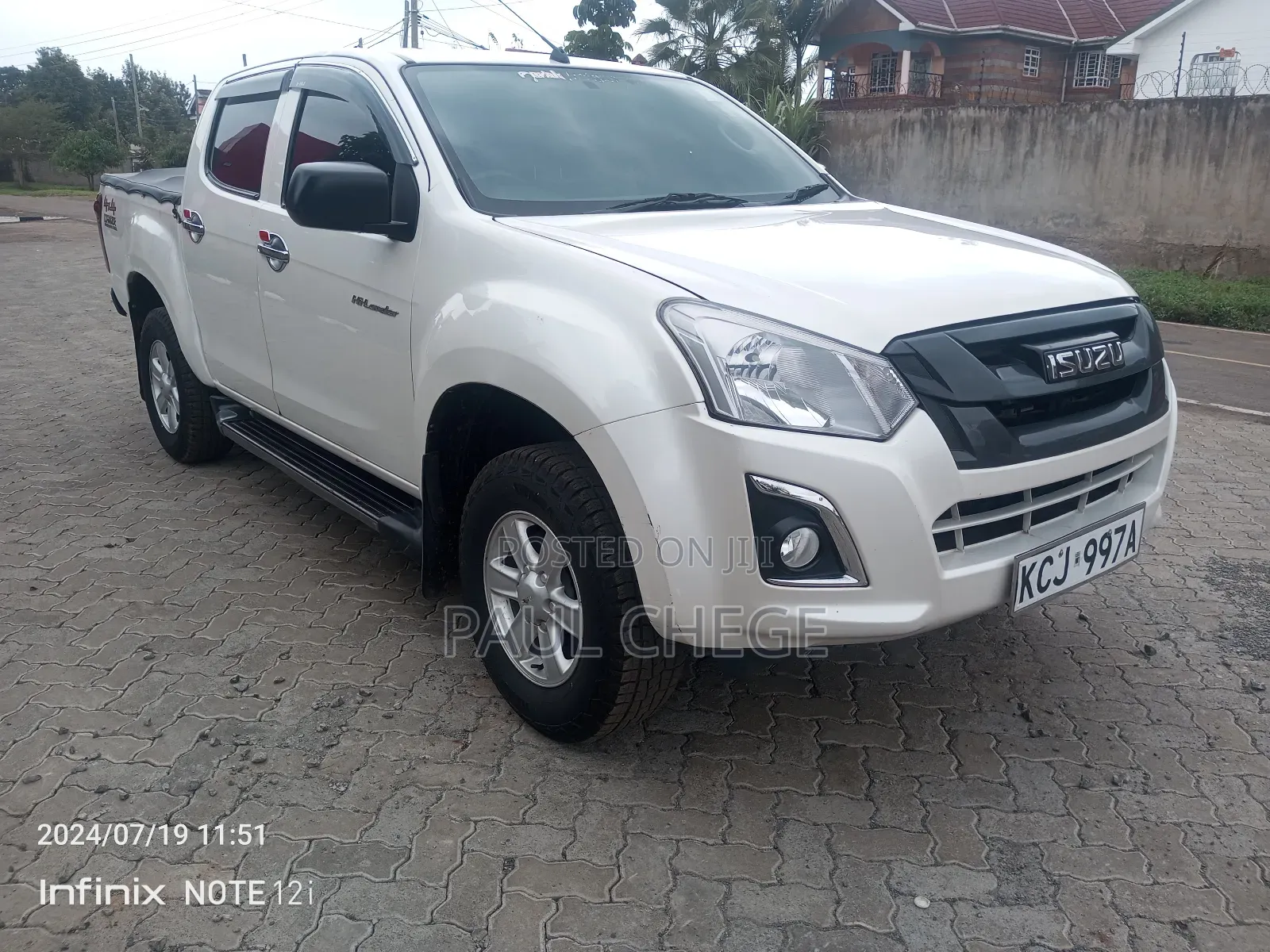 Isuzu D-MAX 2017 White