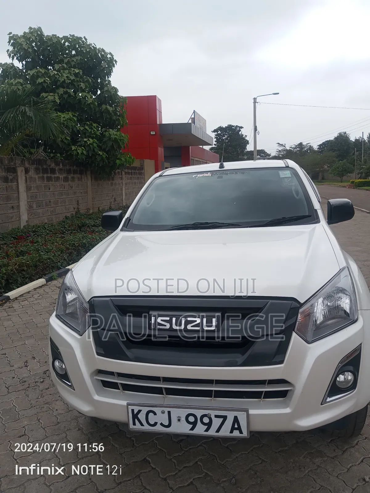 Isuzu D-MAX 2017 White