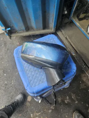 2016-2019 Mazda Axela Side Mirrors