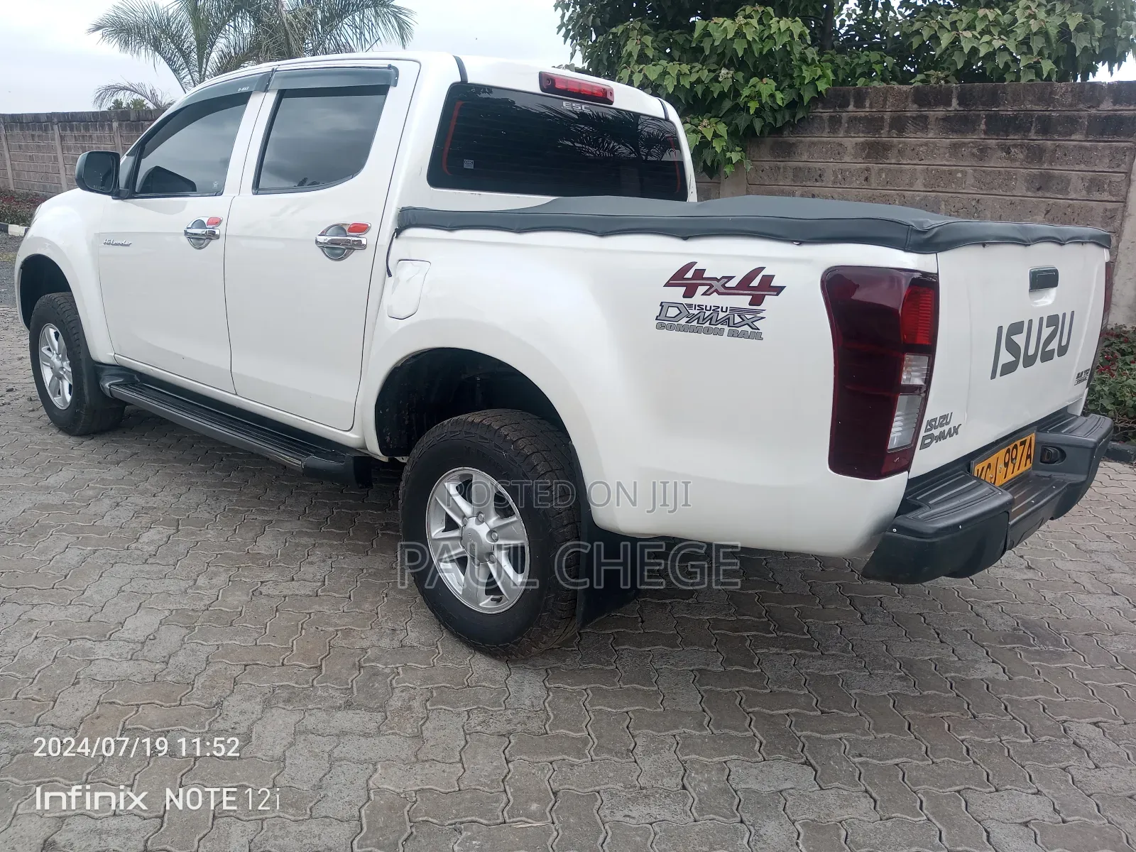 Isuzu D-MAX 2017 White