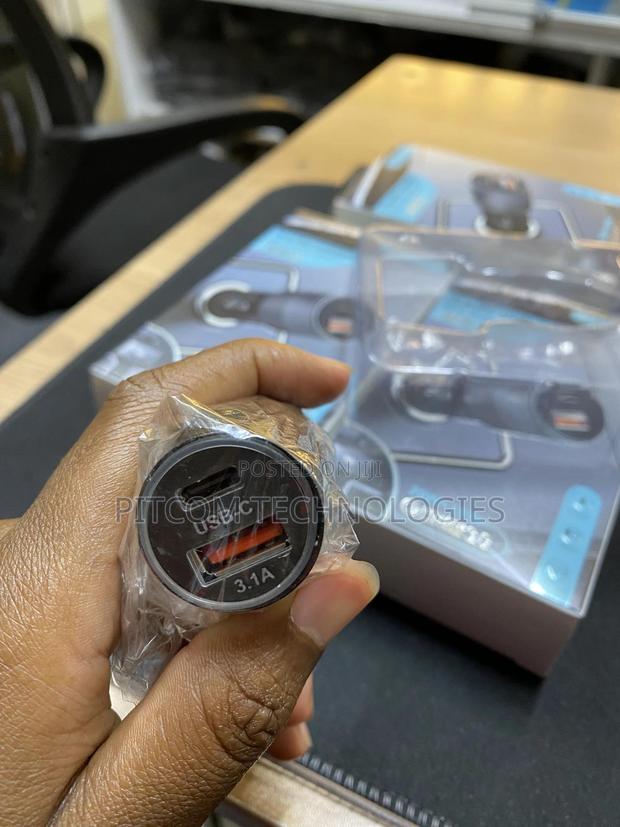 Car Charger With Type-C and Usb Ports - thumbnail 6