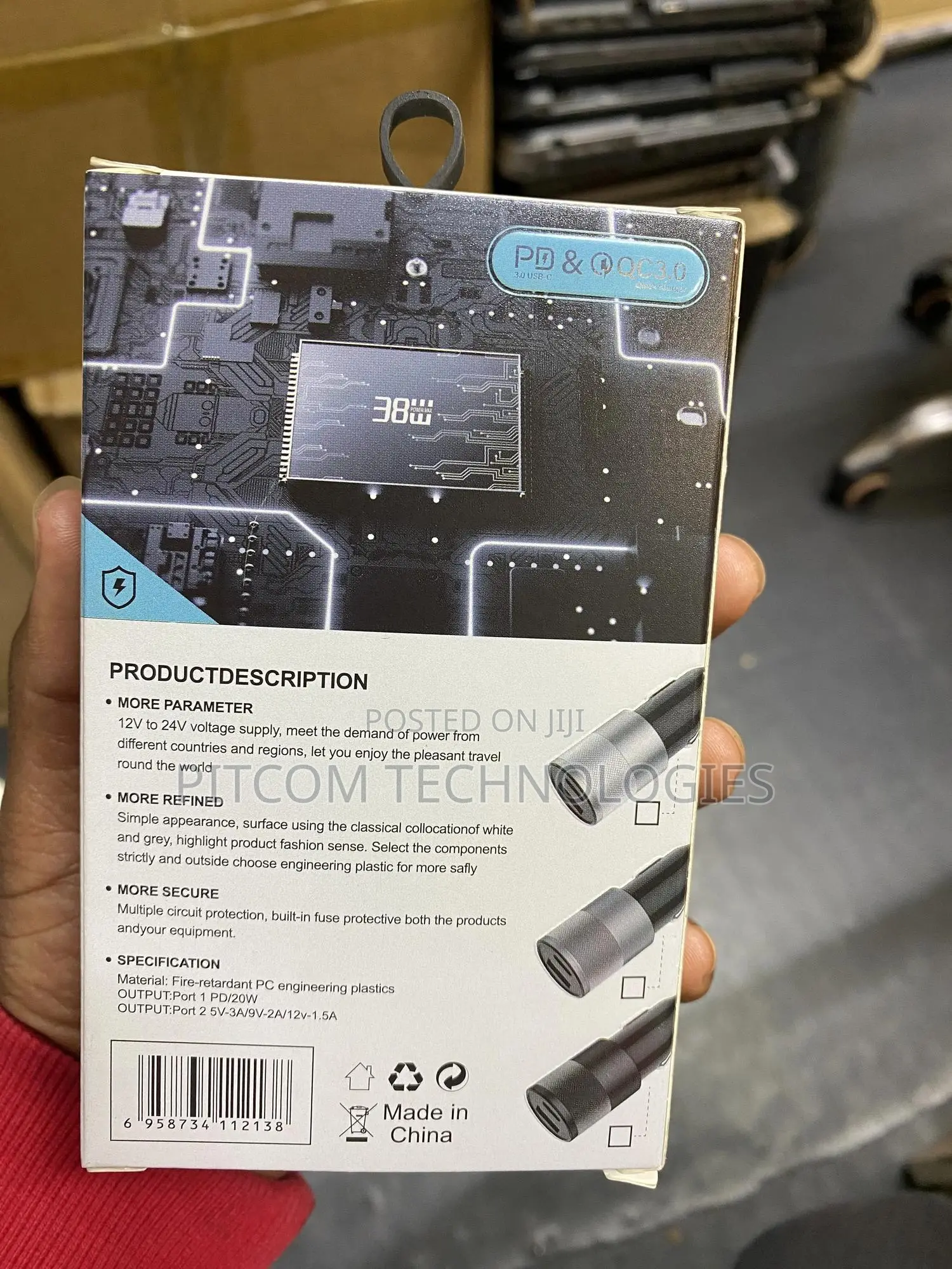 Car Charger With Type-C and Usb Ports