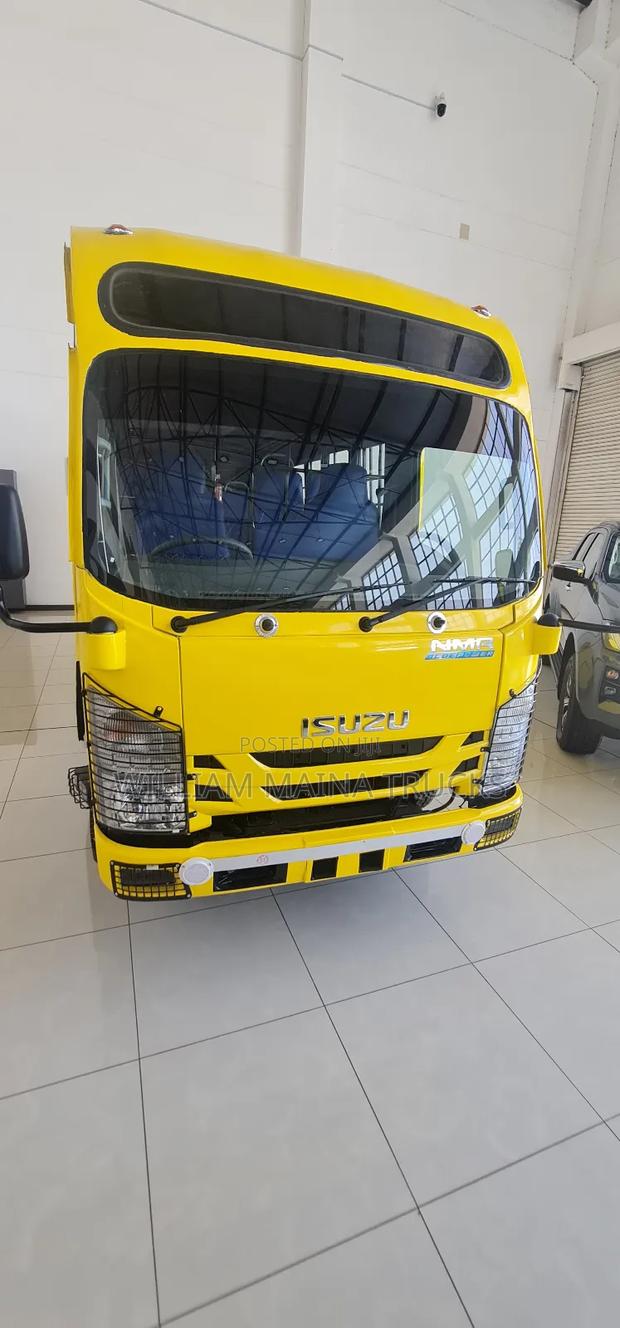 New Isuzu NMR 2024 - thumbnail 2