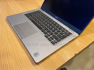Laptop Dell Latitude 5310 8GB Intel Core I5 SSD 256GB