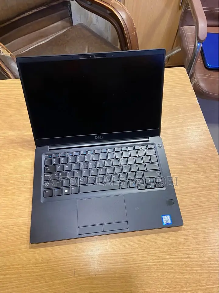 Laptop Dell Latitude 7390 8GB Intel Core I5 SSD 256GB