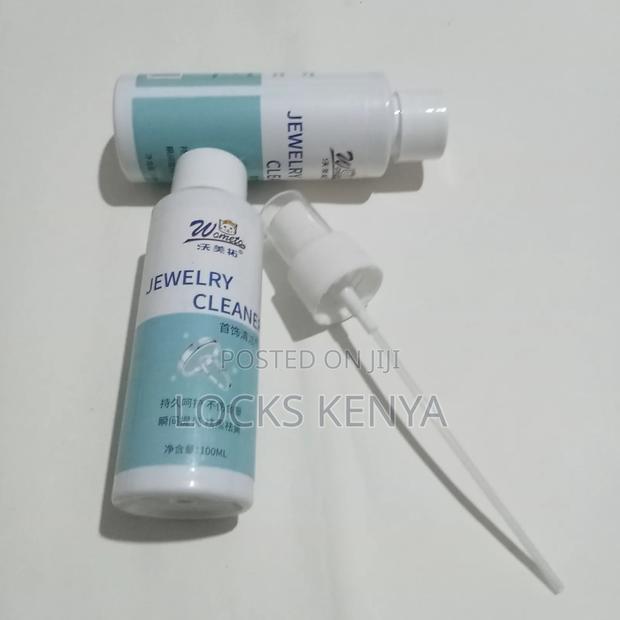 Precious Stones Cleaning Agent - main view
