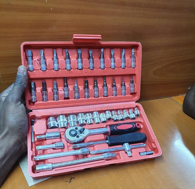 46-Piece Socket Wrench Set - thumbnail 3