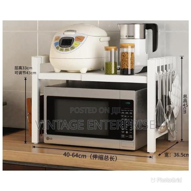 Expandable Metallic Microwave Stand