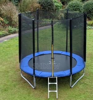 8ft Trampoline - thumbnail 2