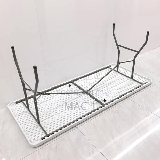 Strong Foldable Table In Plastic Length 1.2m - thumbnail 2