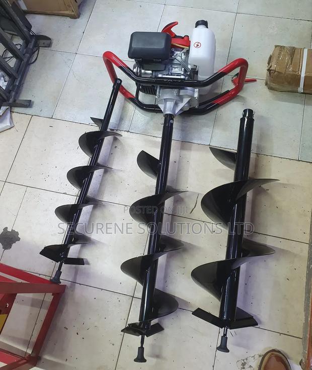 Earth Auger/3 Blades, Petrol and Gasoline Differently - main view