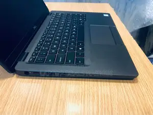 Laptop Dell Latitude 5300 8GB Intel Core I5 SSD 256GB