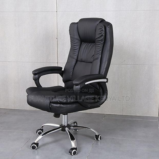 Office Chairs With Armrest; High-Back Executive Seat - thumbnail 3