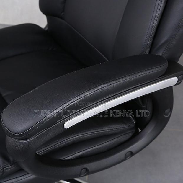 Office Chairs With Armrest; High-Back Executive Seat - thumbnail 5