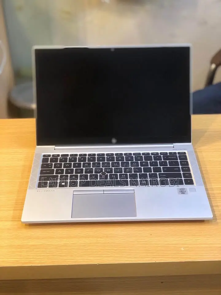 Laptop HP EliteBook 830 G7 8GB Intel Core I5 SSD 256GB