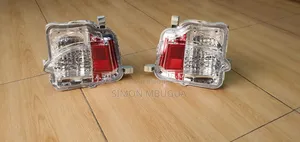 Toyota Ractis Reflector