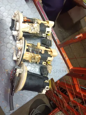 Fuel Pump Mitsubishi Lancer,Cedia,Grandis