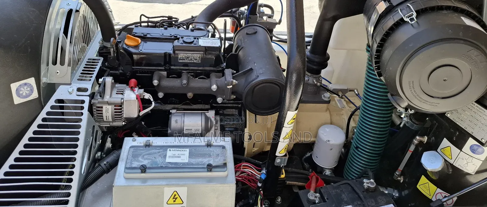 Compressor 2023 Doosan 725e 3cyl Diesel 10 Bars 110cfm Ex-Uk