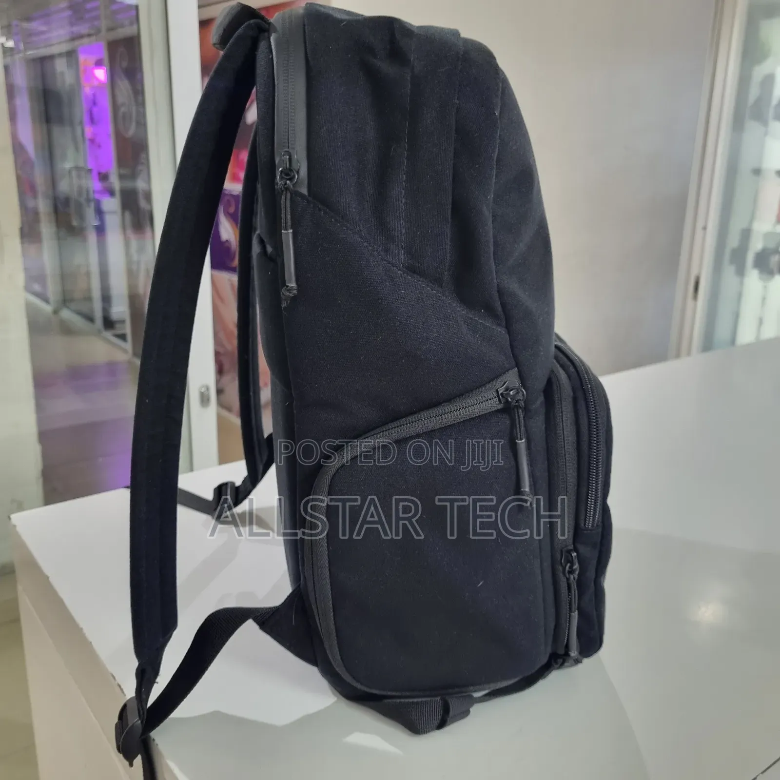 Brevite the Jumper Camera Backpack (Triple Black)