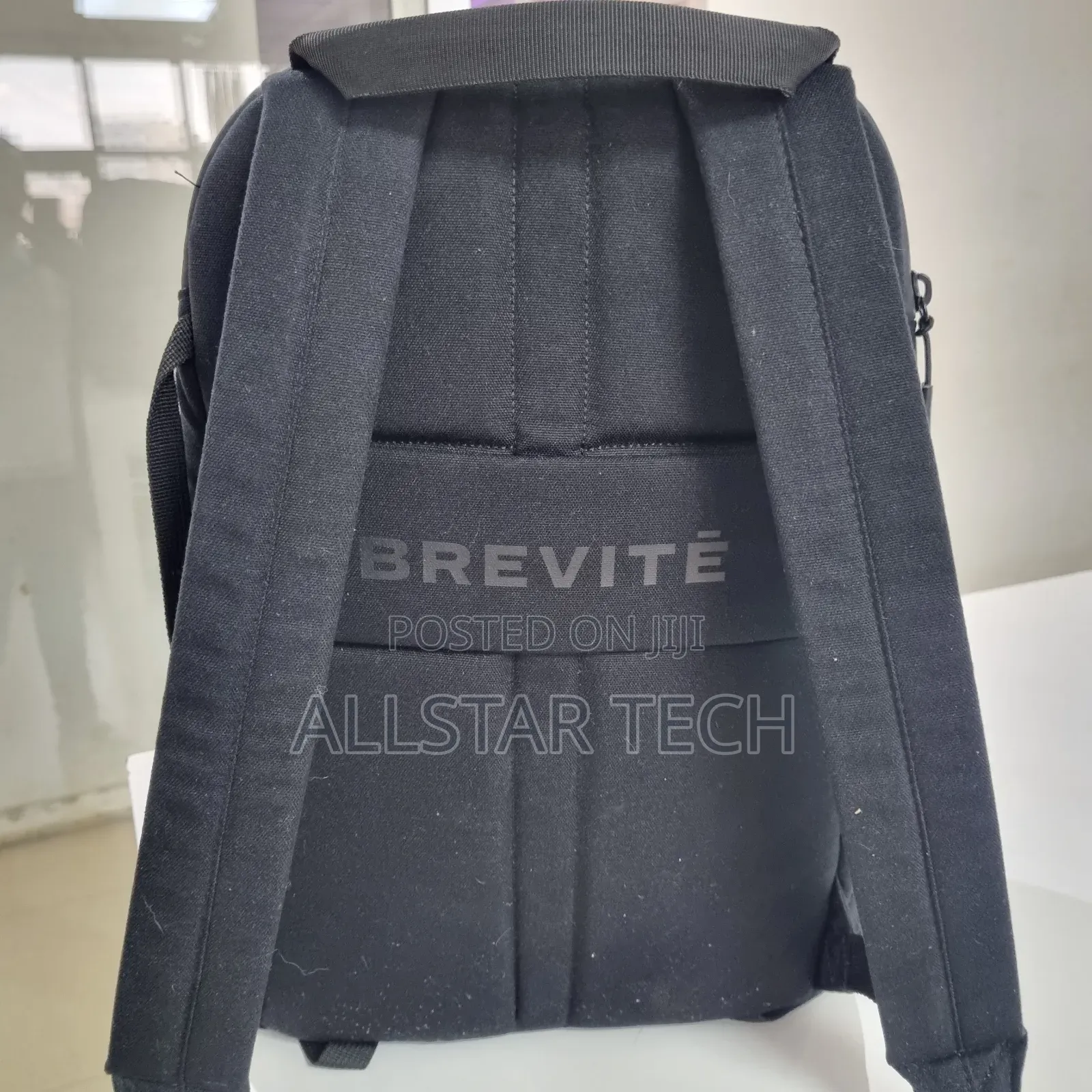 Brevite the Jumper Camera Backpack (Triple Black)
