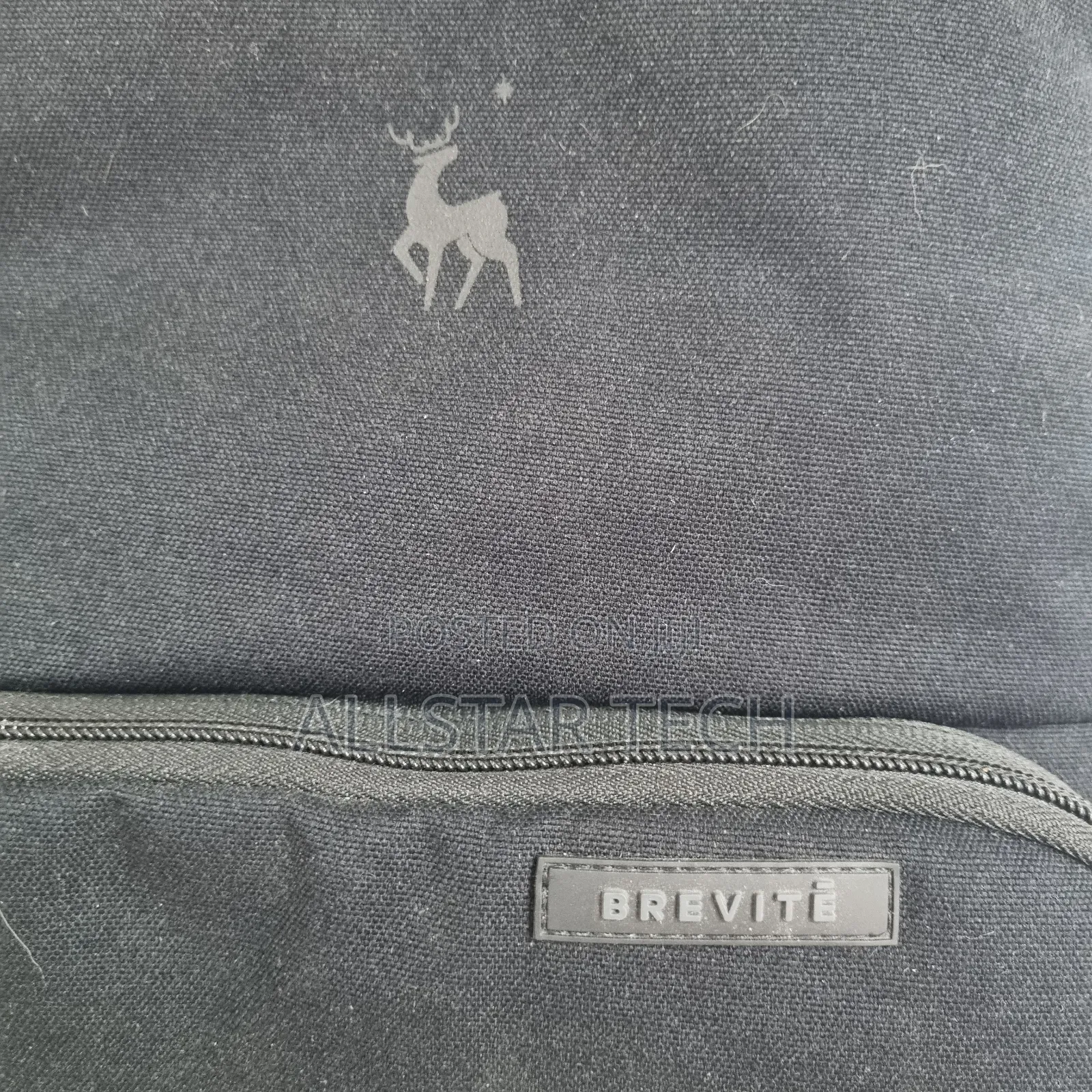 Brevite the Jumper Camera Backpack (Triple Black)