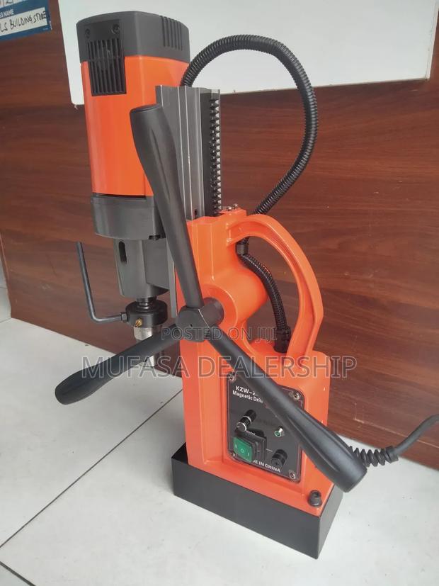 Metals Magnetic Drill - thumbnail 2