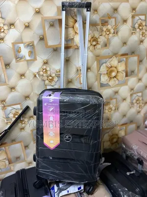 Small ___Cabin_carry on Small _Rubber _, Suitcase at 3000