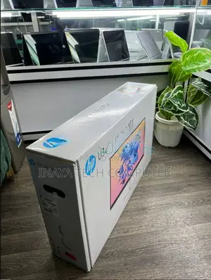 Hp U32 31.5′′ HDR Silver Color Monitor,