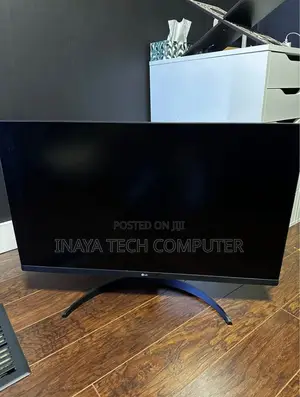 Lg 31.5" Uhd Integrated Speakers, Black Monitor,