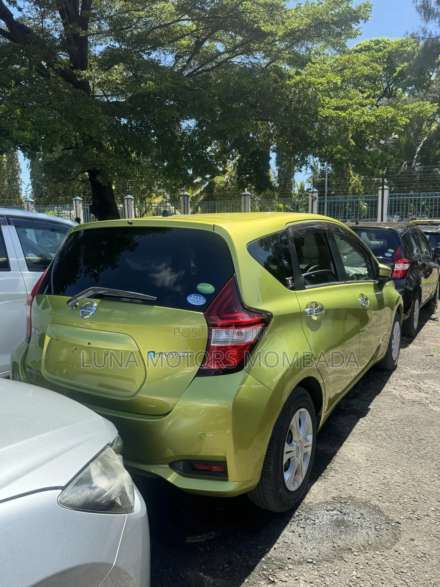 Nissan Note 2017 Yellow