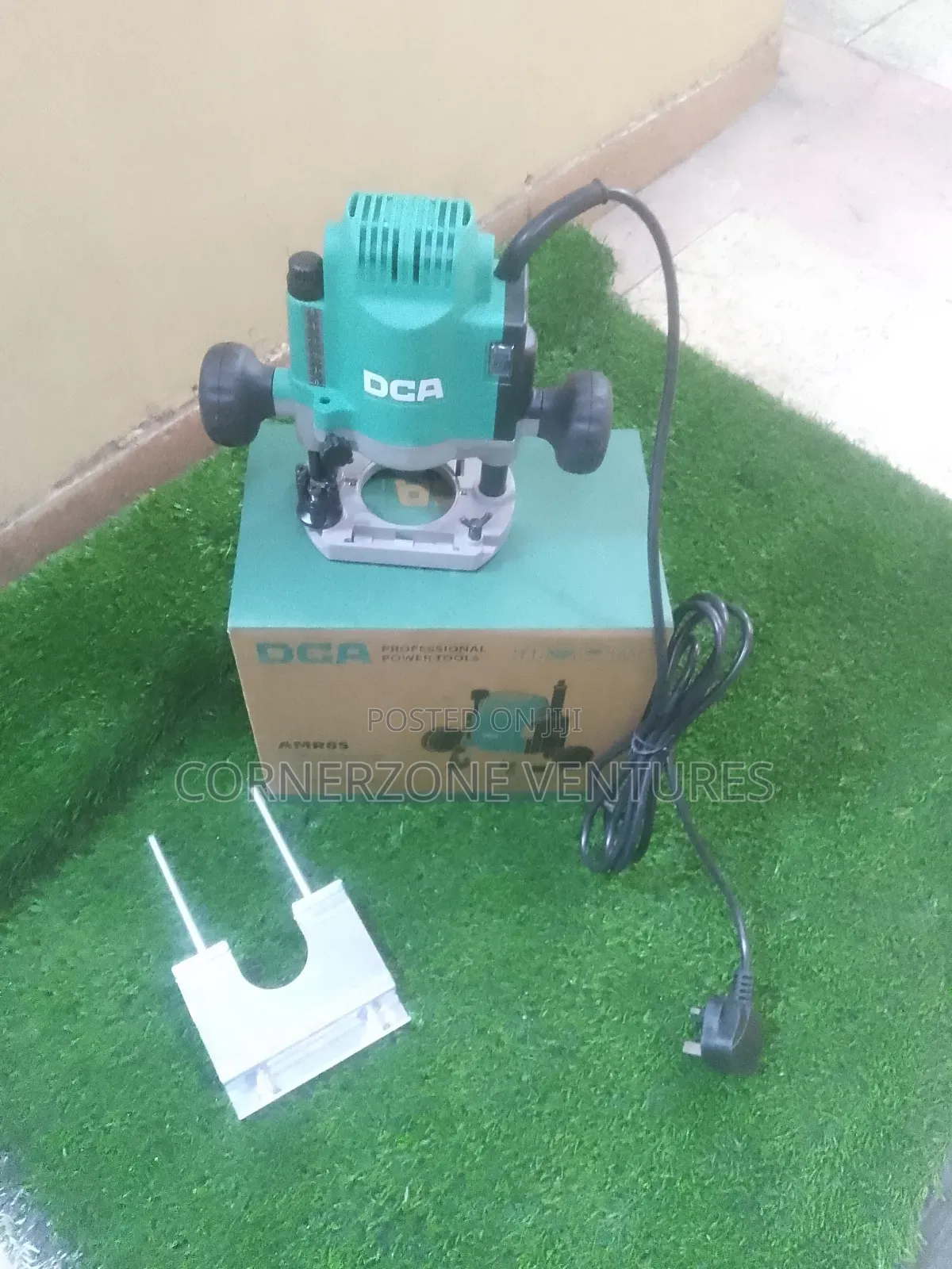 Dca 900w Electric Router