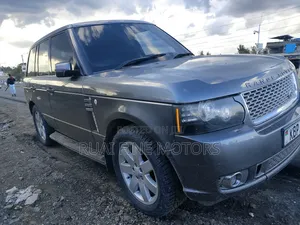 Land Rover Range Rover Vogue 2009 Gray