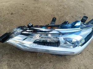 Fielder Headlight