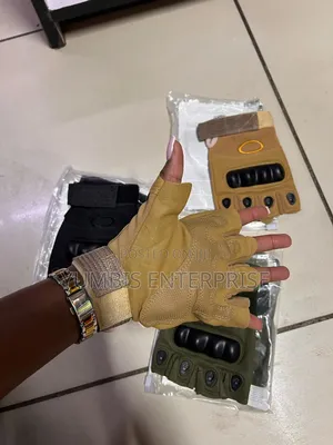 Brown __Gym__-Gloves/Training Gloves