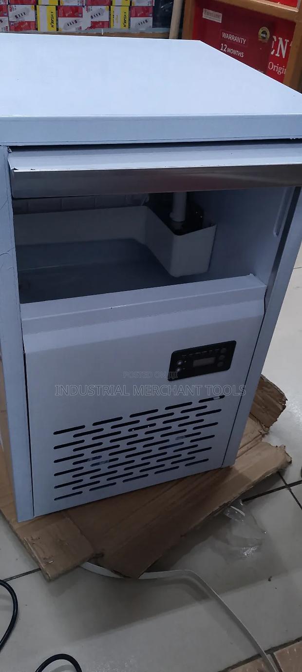 35kgs Ice Cube Maker Machine - main view